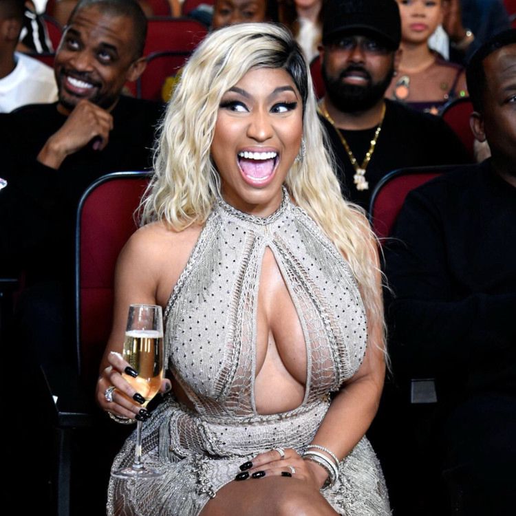 Nicki Minaj nude. Photo - 25